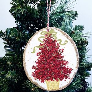 Hand Crafted Natural Wood Glitter Ornament Red Berry Tree/Christmas Tree Decor